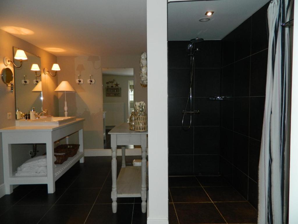 Bed & Breakfast Het Zilte Zand - Luxe Ontbijt - Gratis Parking - Westende 米德尔克尔克 客房 照片