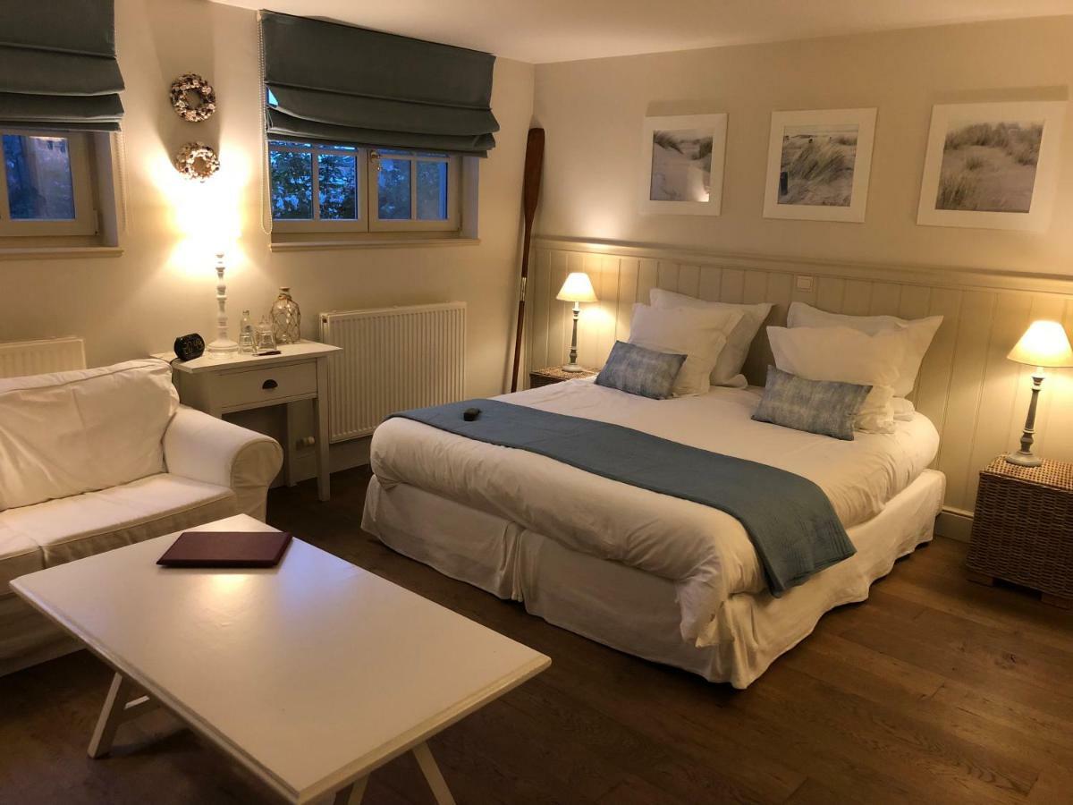 Bed & Breakfast Het Zilte Zand - Luxe Ontbijt - Gratis Parking - Westende 米德尔克尔克 外观 照片