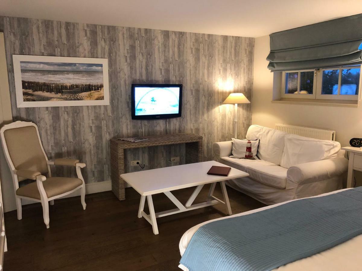 Bed & Breakfast Het Zilte Zand - Luxe Ontbijt - Gratis Parking - Westende 米德尔克尔克 外观 照片